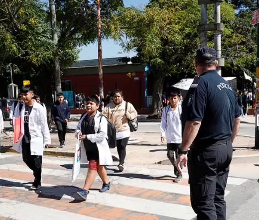 La Matanza fortalece la seguridad escolar con corredores protegidos y vigilancia tecnológica