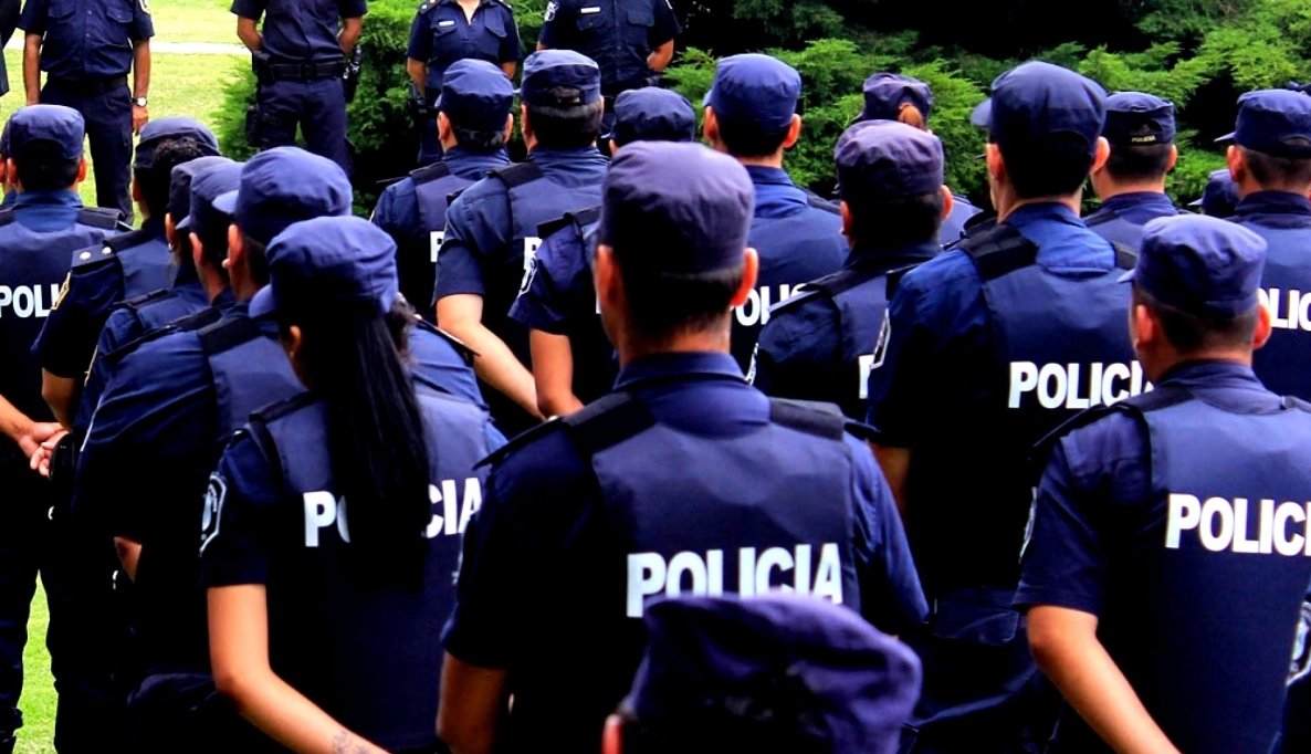 Actualización de salarios en la Policía bonaerense a partir de abril