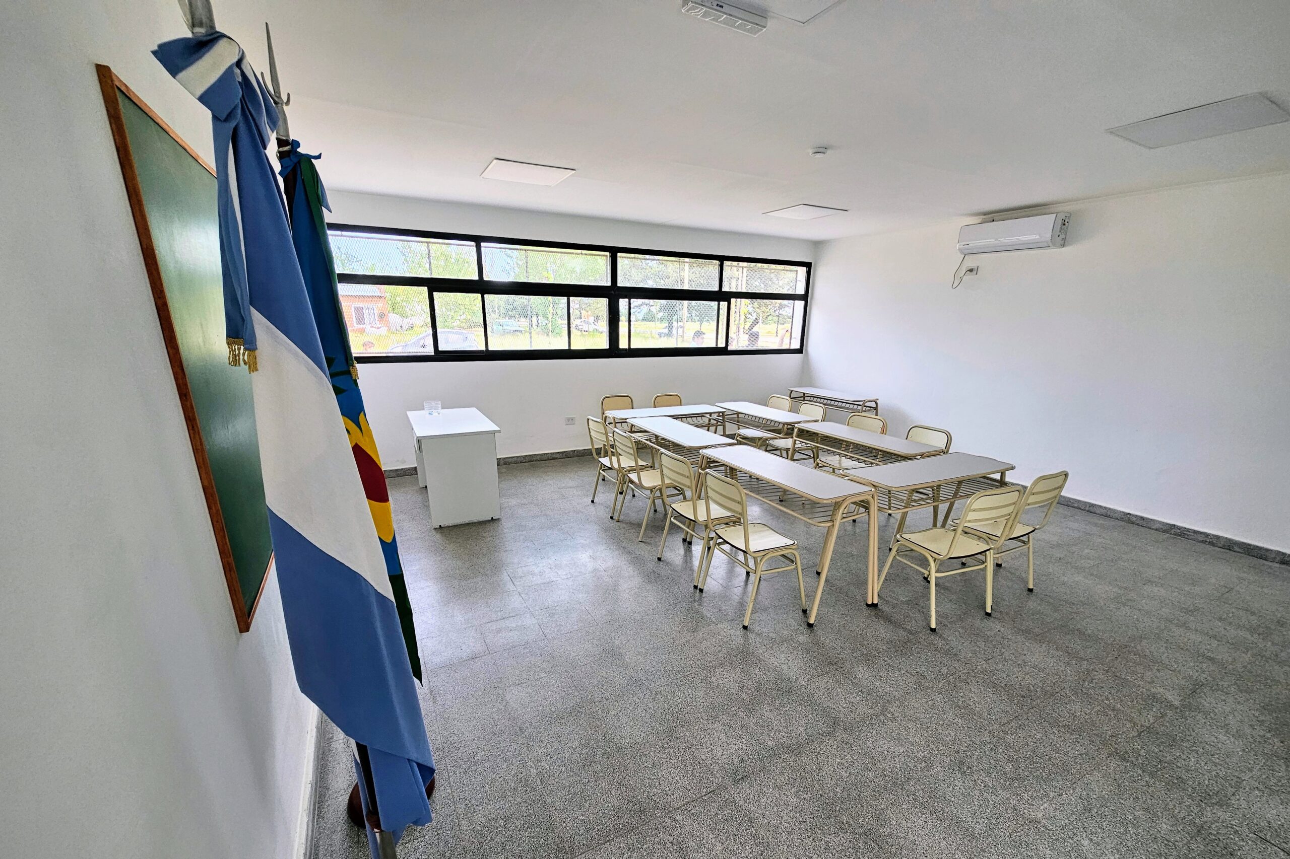 Paro docente complica inicio escolar en Buenos Aires