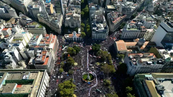 Plaza de Mayo reclama Memoria, Verdad y Justicia en el 50° aniversario del golpe