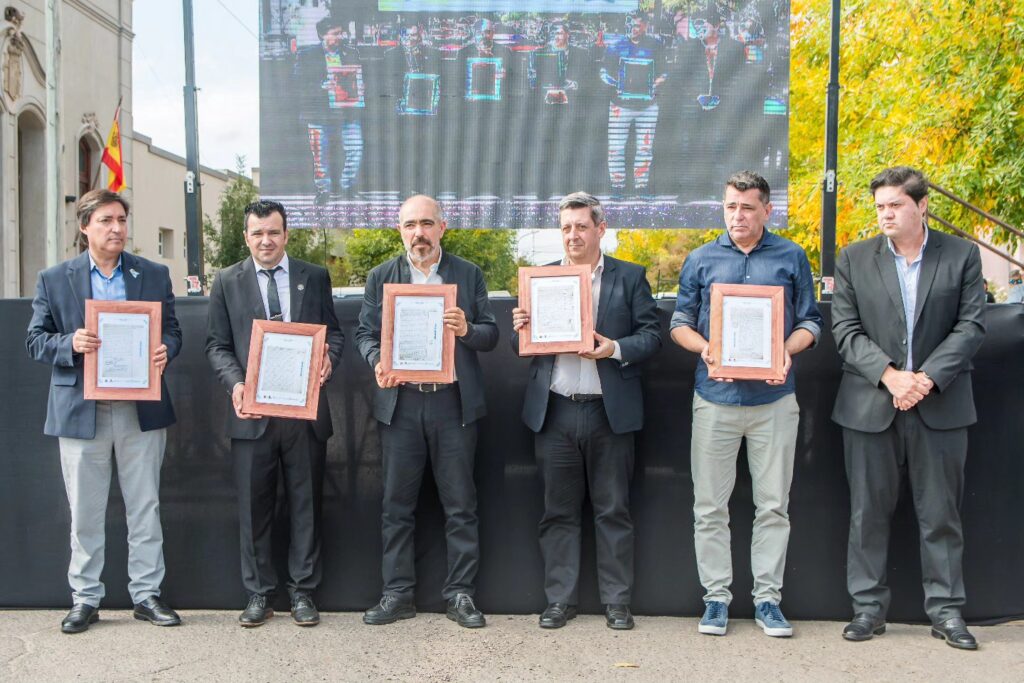 Entrega de premios del concurso de vidrieras y Carnavales 2026