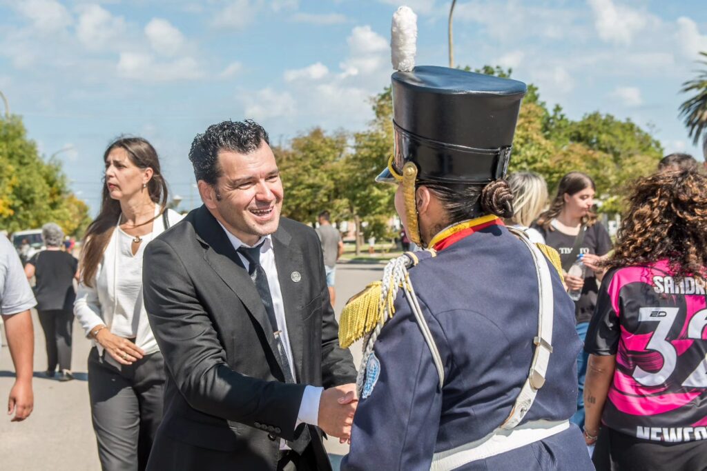 Participantes en el acto protocolar de Guaminí