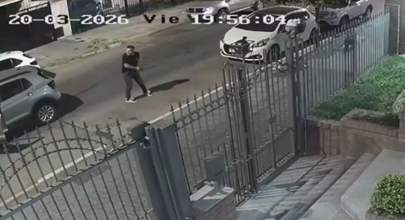 Policía se defiende en emboscada y hiere a delincuente en Ramos Mejía