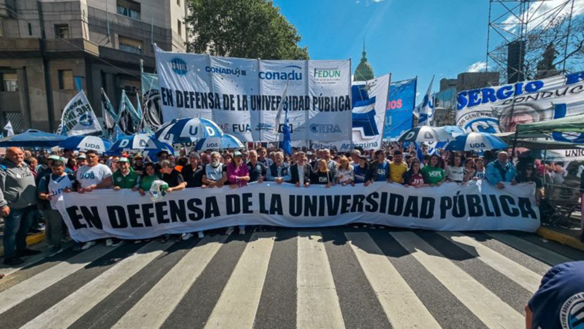 Justicia ordena al Estado garantizar financiamiento universitario