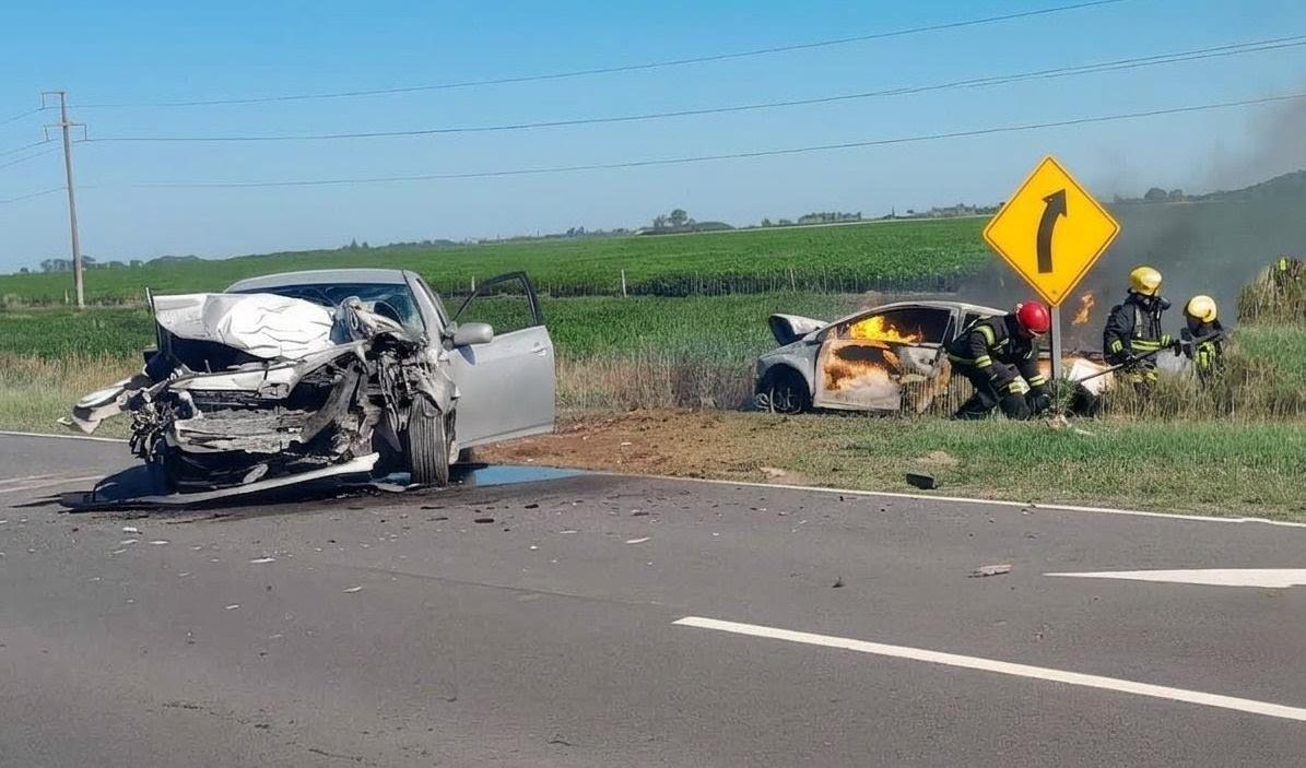 Tragedia en Ruta 30: un fallecido y un herido grave tras choque frontal