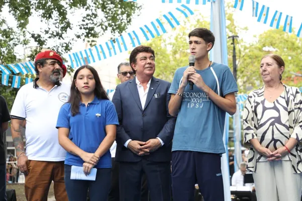 La Matanza honra a sus héroes de Malvinas en emotivo acto con Espinoza