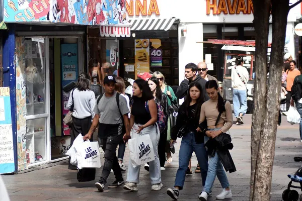 Leve baja en ventas comerciales durante el fin de semana largo en Mar del Plata