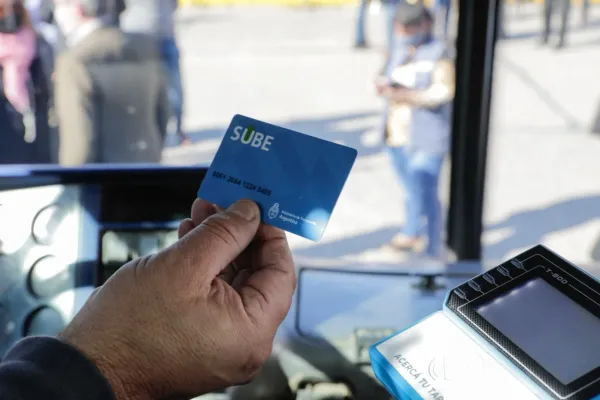 Transporte público en AMBA consume casi la mitad del gasto familiar
