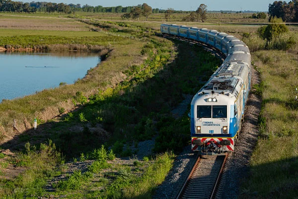 Trenes a Mar del Plata: venta abierta y nueva opción para viajar con mascotas