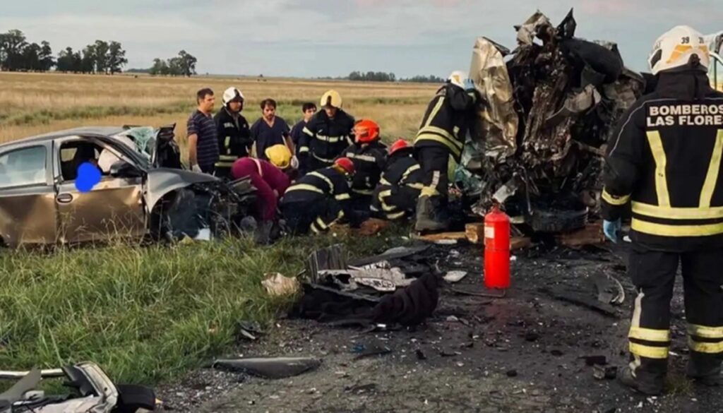 Vehículos accidentados en Ruta 3