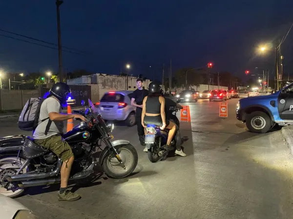 La Plata refuerza presencia estatal con operativos y controles en puntos clave