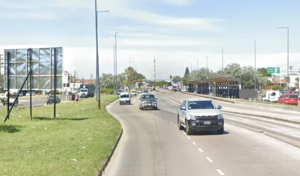 Obras pluviales cierran Ruta 3 en Laferrere y modifican transporte